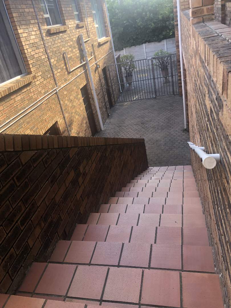 To Let 2 Bedroom Property for Rent in Linkside Western Cape